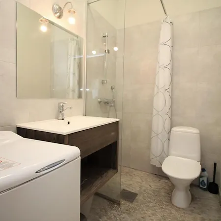 דירה Forenom Serviced Uudenmaankatu *