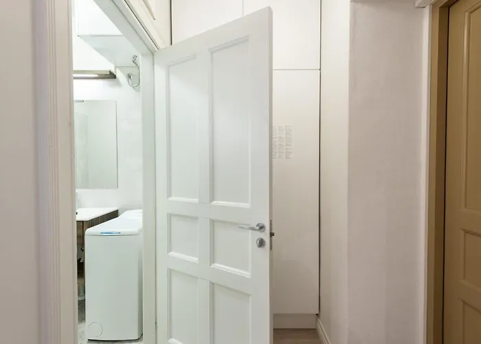 Forenom Serviced Uudenmaankatu Apartment *